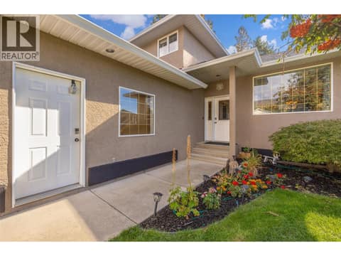 Photo 5 of 2109 Sunview Drive, West Kelowna Estates