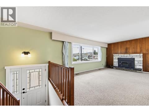 Photo 5 of 828 MCBRIDE Street, Brocklehurst, Kamloops