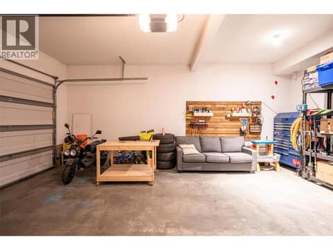 Garage 19'11"" wide at 881 Mt.Ida Drive, Middleton Mountain Vernon
