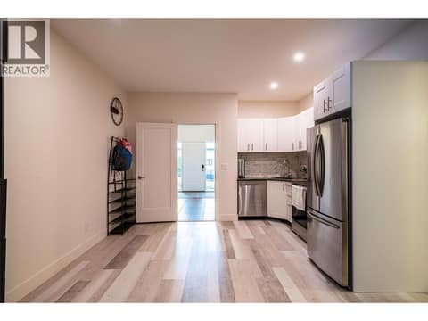 Kitchen in the suite at 881 Mt.Ida Drive, Middleton Mountain Vernon