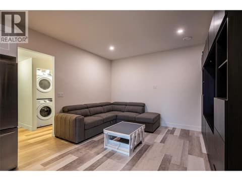 Open plan to living room in the suite at 881 Mt.Ida Drive, Middleton Mountain Vernon