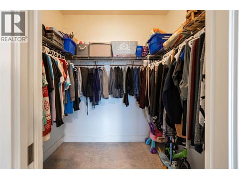Walk in closet at 881 Mt.Ida Drive, Middleton Mountain Vernon