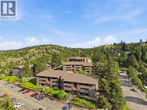 Photo 31 of 44 WHITESHIELD Crescent S Unit# 102, Sahali, Kamloops