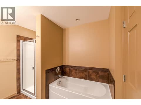 Photo 14 of 3589 Skaha Lake Road Unit# 204, Main South, Penticton
