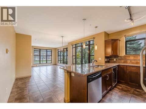 Photo 3 of 3589 Skaha Lake Road Unit# 204, Main South, Penticton