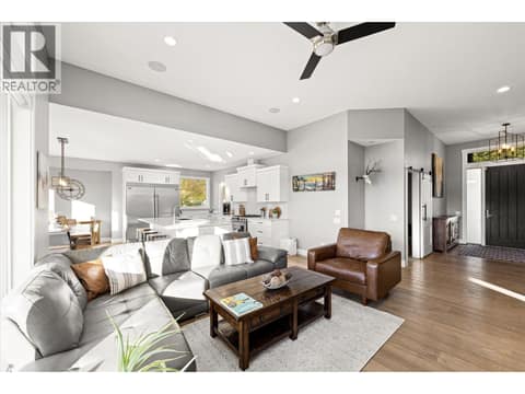 Photo 13 of 6022 Oyama Lake Road, Lake Country East / Oyama