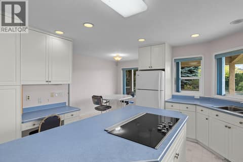 Photo 17 of 695 Valley Road, Glenmore, Kelowna