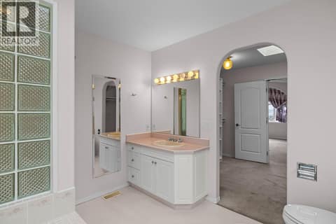 Photo 33 of 695 Valley Road, Glenmore, Kelowna