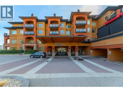 Front entrance and covered arrival area at Watermark Beach Resort. at 15 PARK Place Unit# 209, Osoyoos