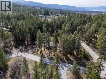 Photo 2 of 3525 Mathews Road, South East Kelowna