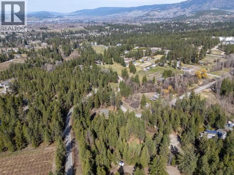 Photo 6 of 3525 Mathews Road, South East Kelowna