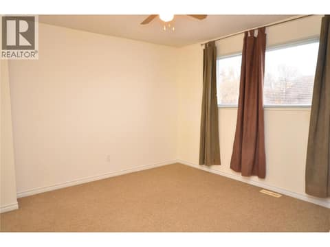 Photo 31 of 4501B 15 Avenue, South Vernon