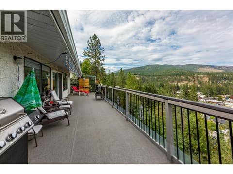 Photo 13 of 3273 McLeod Road, Glenrosa, West Kelowna