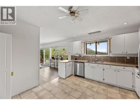 Photo 22 of 3273 McLeod Road, Glenrosa, West Kelowna