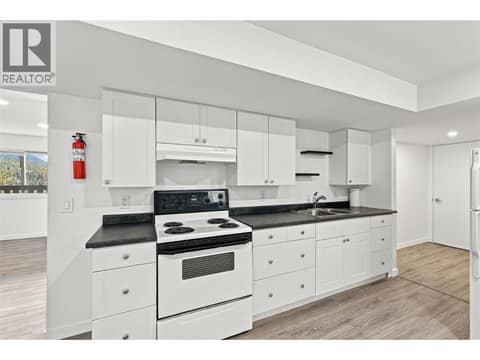 Photo 41 of 3273 McLeod Road, Glenrosa, West Kelowna