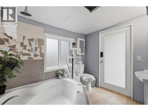 Photo 13 of 5317 Freda Avenue, Barnhartvale, Kamloops