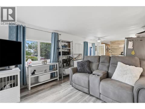 Photo 6 of 5317 Freda Avenue, Barnhartvale, Kamloops