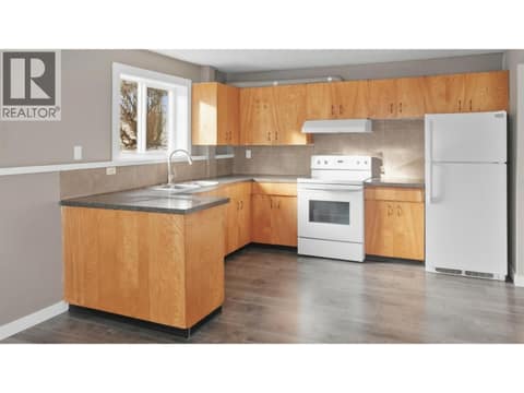 Photos taken prior. Units are now tenanted. at 2623 PARKVIEW Drive, Westsyde, Kamloops