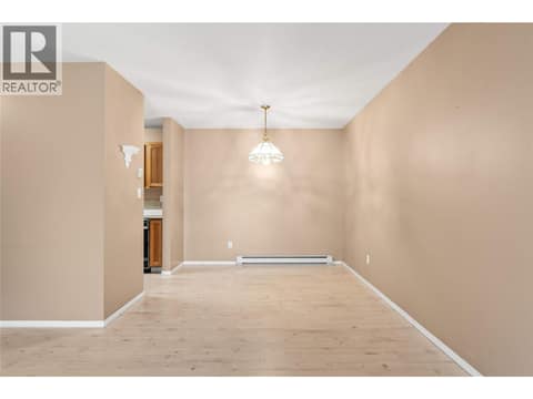 Photo 10 of 2435 Pleasant Valley Road Unit# 206, Armstrong/ Spall.