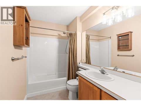 Photo 18 of 2435 Pleasant Valley Road Unit# 206, Armstrong/ Spall.