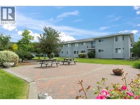 Photo 24 of 2435 Pleasant Valley Road Unit# 206, Armstrong/ Spall.