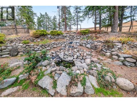 Photo 11 of 2466 Alexandria Way, Shannon Lake, West Kelowna