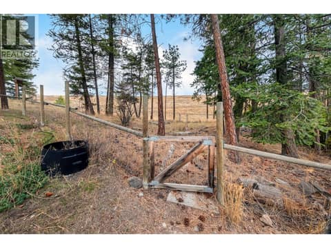 Photo 6 of 2466 Alexandria Way, Shannon Lake, West Kelowna