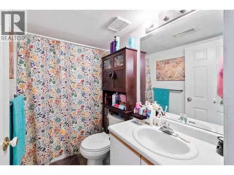 Suite bathroom at 2466 Alexandria Way, Shannon Lake, West Kelowna