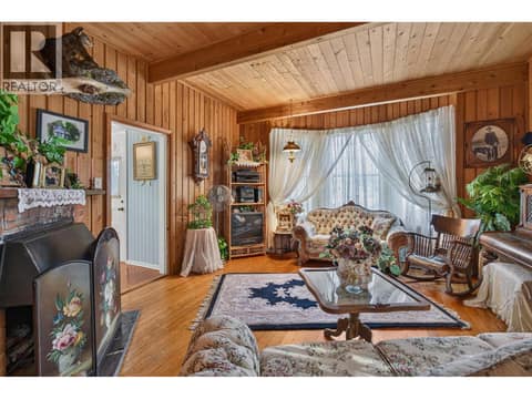 Photo 33 of 3025 Patterson Street, Armstrong/ Spall.
