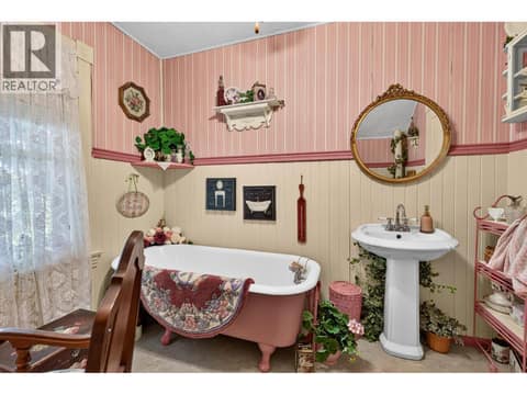 Photo 53 of 3025 Patterson Street, Armstrong/ Spall.