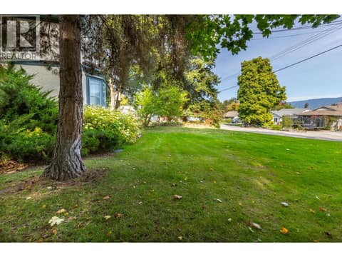 Front yard at 3025 Patterson Street, Armstrong/ Spall.