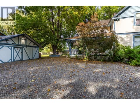 Garage at 3025 Patterson Street, Armstrong/ Spall.