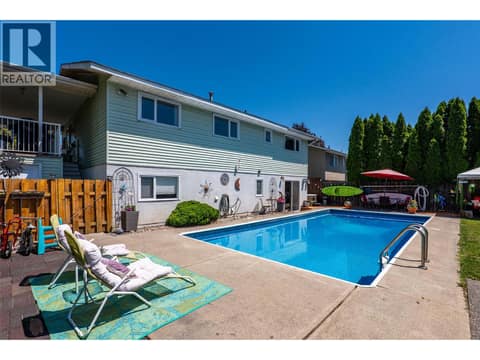 Photo 33 of 1683 SHERIDAN Drive, Westmount, Kamloops