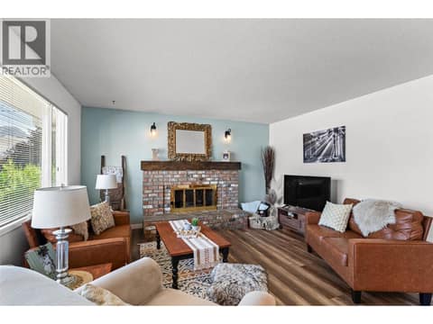 Photo 6 of 1683 SHERIDAN Drive, Westmount, Kamloops