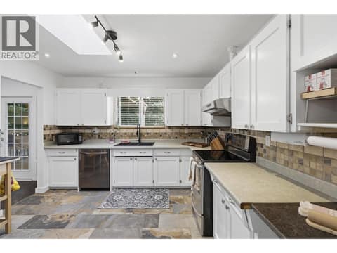 Photo 14 of 285 Huckleberry Place, Rayleigh, Kamloops