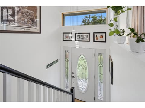Photo 5 of 285 Huckleberry Place, Rayleigh, Kamloops