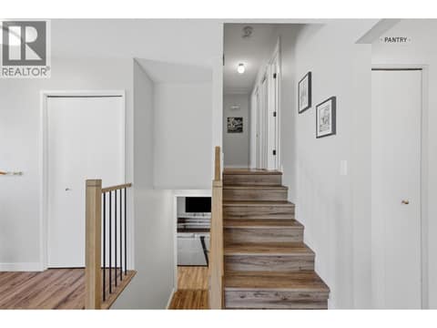 Photo 15 of 575 GLENEAGLES Drive, Sahali, Kamloops
