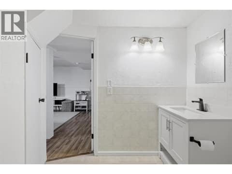 Photo 27 of 575 GLENEAGLES Drive, Sahali, Kamloops