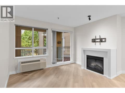 Photo 11 of 1083 Sunset Drive Unit# 211, Kelowna North