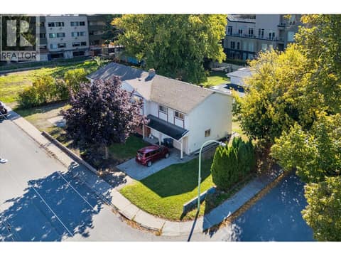 Photo 19 of 1011-1013 Lawson Avenue, Kelowna North