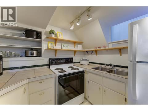 Photo 39 of 1296 Kelglen Crescent, Glenmore, Kelowna