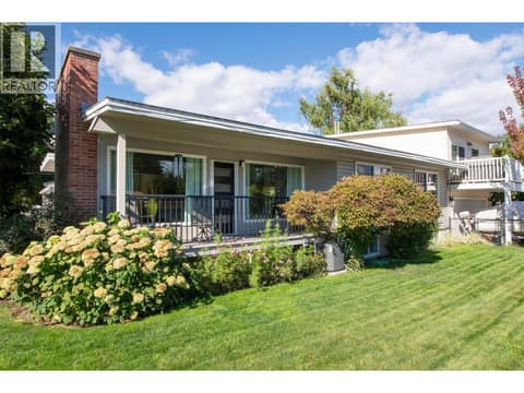 Fenced side yard & balcony at 1296 Kelglen Crescent, Glenmore, Kelowna