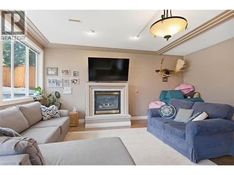 Photo 10 of 2025 Panorama Court, Sahali, Kamloops