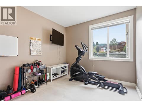 Photo 11 of 2025 Panorama Court, Sahali, Kamloops