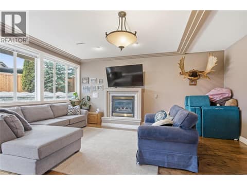 Photo 2 of 2025 Panorama Court, Sahali, Kamloops
