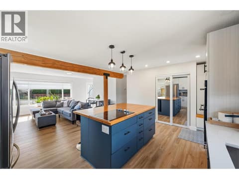 Photo 13 of 35 Granby Avenue, Main North, Penticton