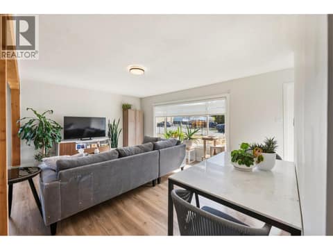 Photo 14 of 35 Granby Avenue, Main North, Penticton