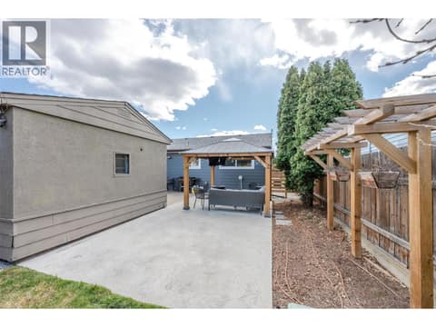 Photo 27 of 35 Granby Avenue, Main North, Penticton
