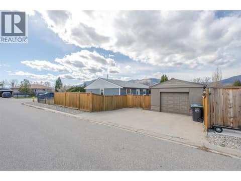 Photo 34 of 35 Granby Avenue, Main North, Penticton