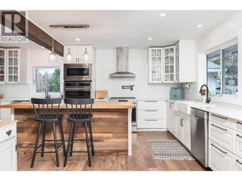 Photo 10 of 5221/5241 Hartnell Road, North BX, Vernon